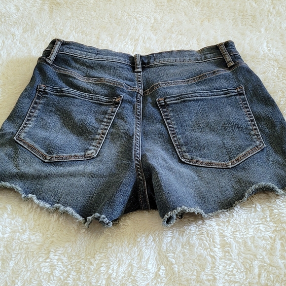 Jessica Simpson High Waist Medium Wash Denim Shorts - Picture 14 of 14